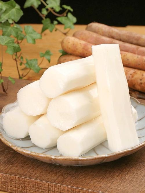 冬季减肥食谱中，有没有以山药为主的7道特色减肥菜推荐？