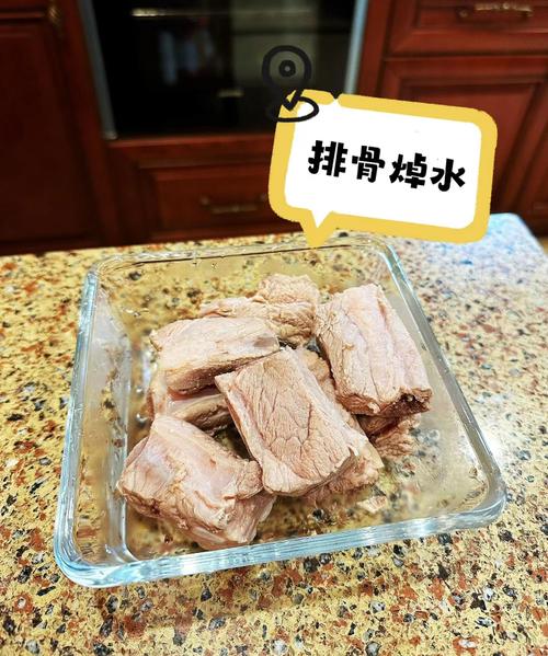 晚上饮用哪些汤类食物可能对身体不利？