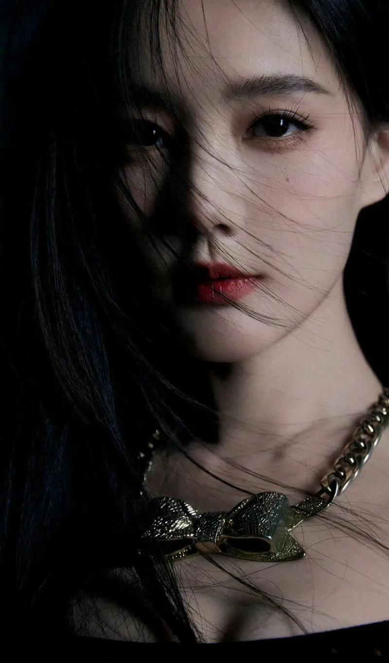 女明星如何保持那双令人羡慕的纤细双腿？