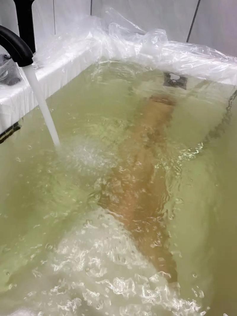 泡浴减肥泡出好身材，懒人专属瘦身法真的有效吗？