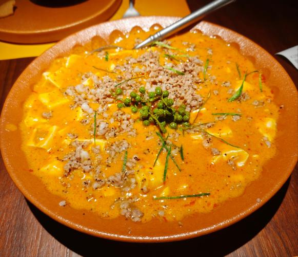 咖喱和麻婆豆腐，哪个热量更低，更适合减肥餐？
