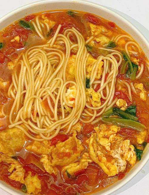 无油番茄青菜面作为减肥主食，适合长期食用吗？