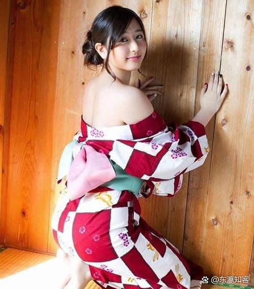日本女性如何保持窈窕身材的秘密是什么？