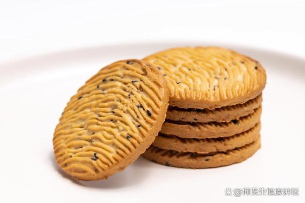 为什么粗粮饼干脂肪含量会比普通饼干更高呢？