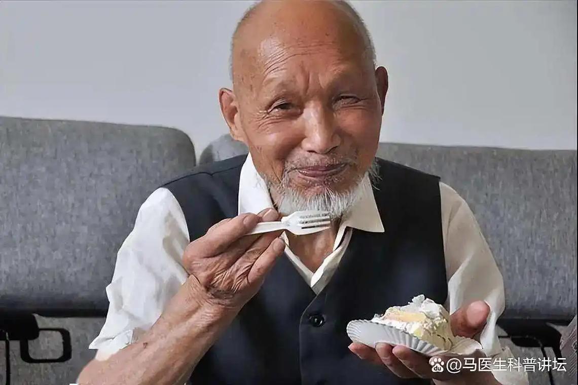 科学家研究称，长期保持吃饭六分饱，真的能让人多活20年吗？
