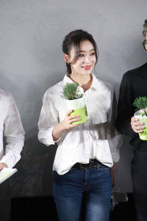 袁姗姗午餐只吃白粥西兰花，这是真的吗？