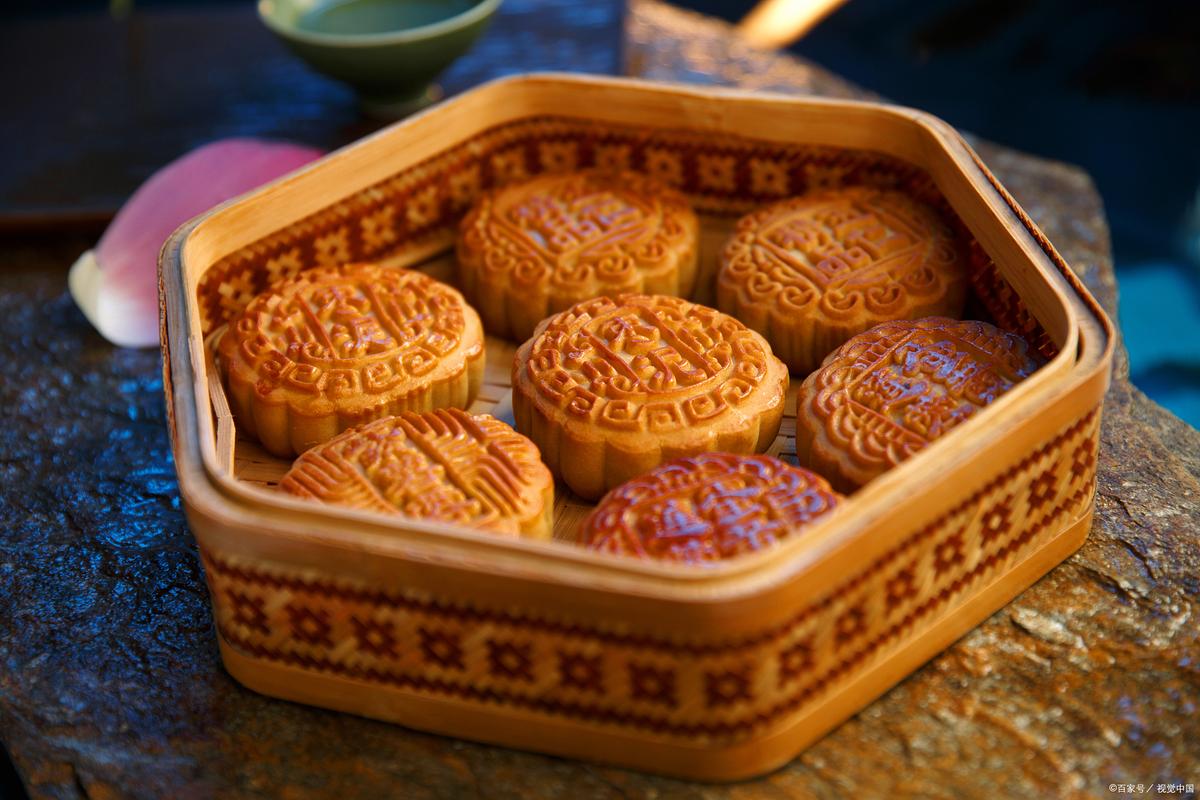 吃月饼要控制量，月饼的黄金搭档是什么？