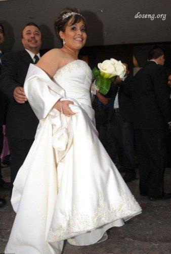 世界上体重最重的男子是如何举办他的婚礼的？