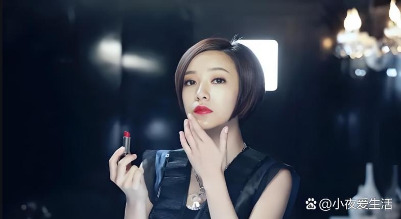 郭采洁在《小时代3》中爆料，顾里为何突然开始减肥？