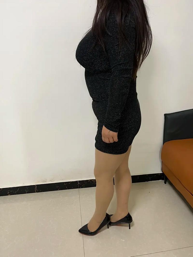 穿高跟鞋会导致肚子肥胖吗？