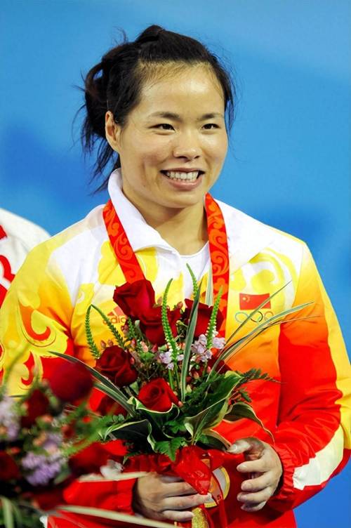 陈艳青为了稳夺金牌，她减肥的真正目的是什么？