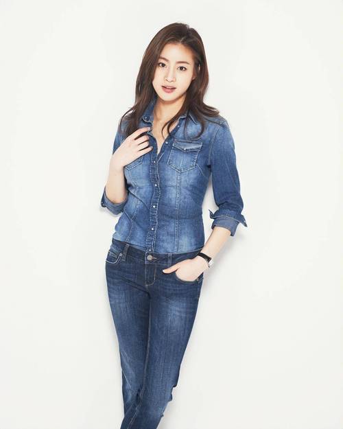 姜素拉是如何做到在异乡生活同时保持完美身材的？