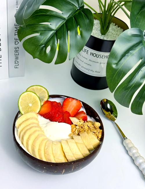 酸奶搭配什么饮食，嫩梗有效地帮助减肥呢？