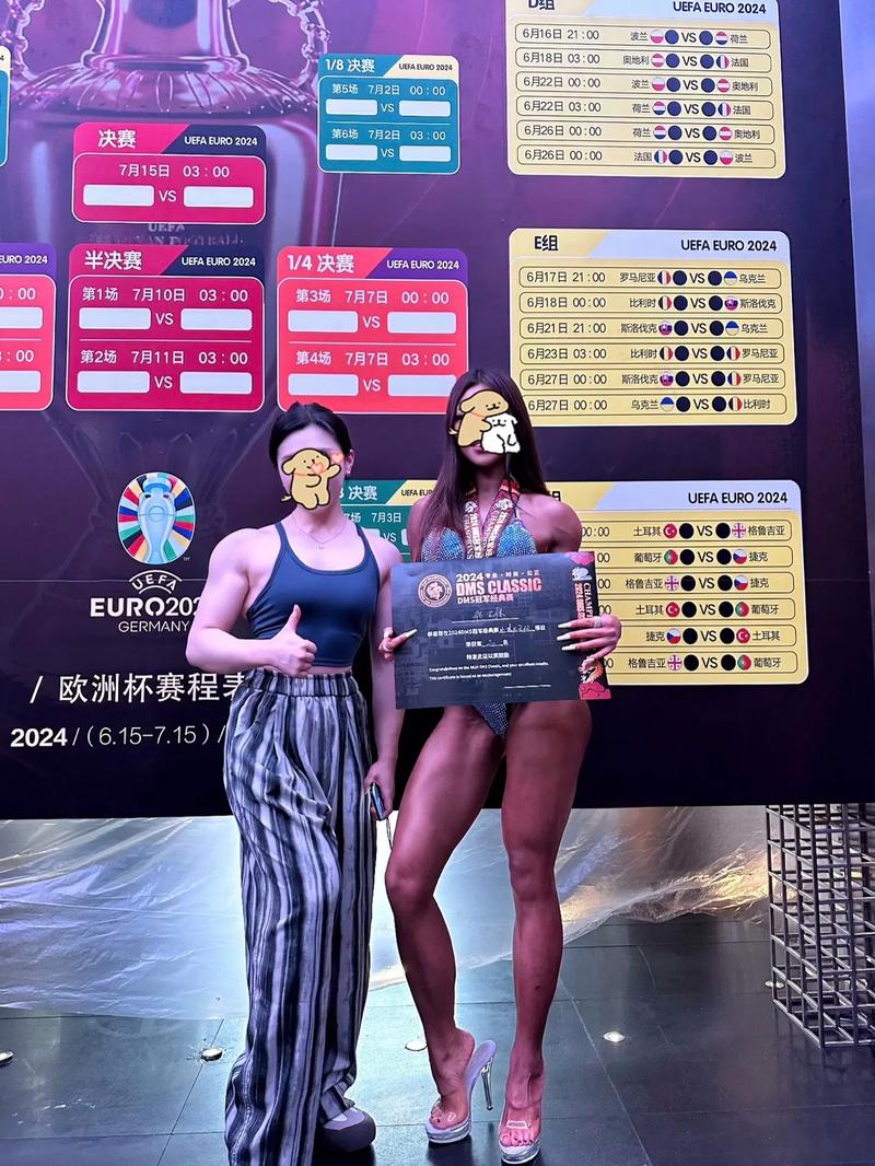 40岁母亲如何成功瘦身穿比基尼参加健美比赛并夺得奖杯？