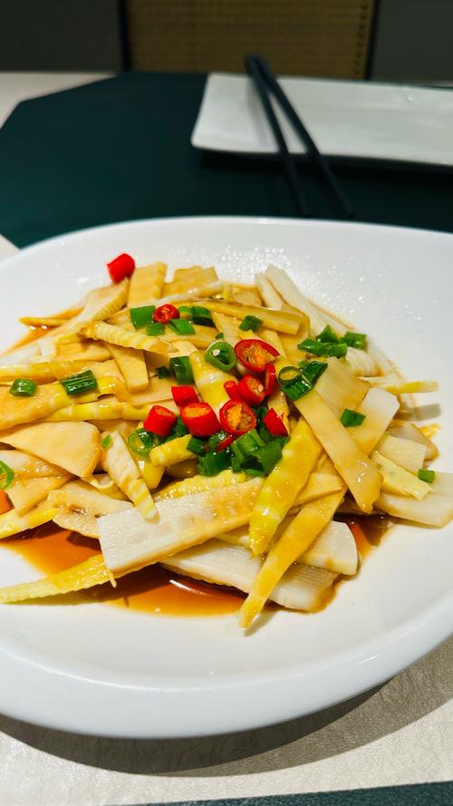 想既享受美食又保持苗条？竹笋是不是一个不错的选择呢？