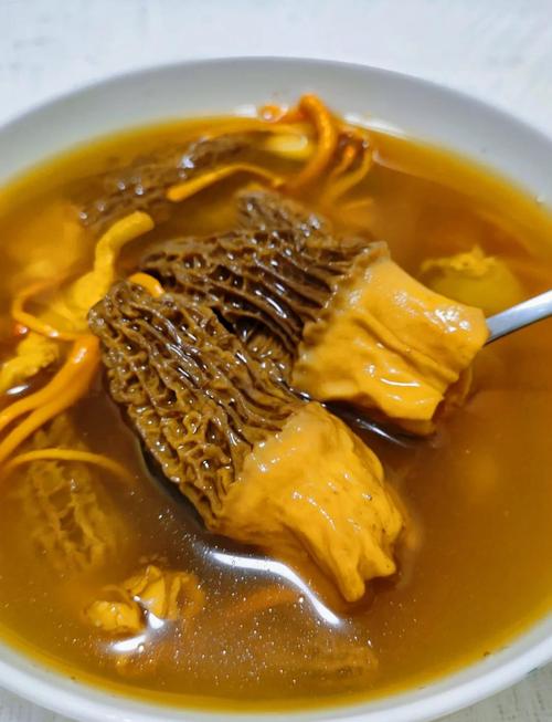 喝蘑菇汤真的嫩帮助我减掉20斤体重吗？