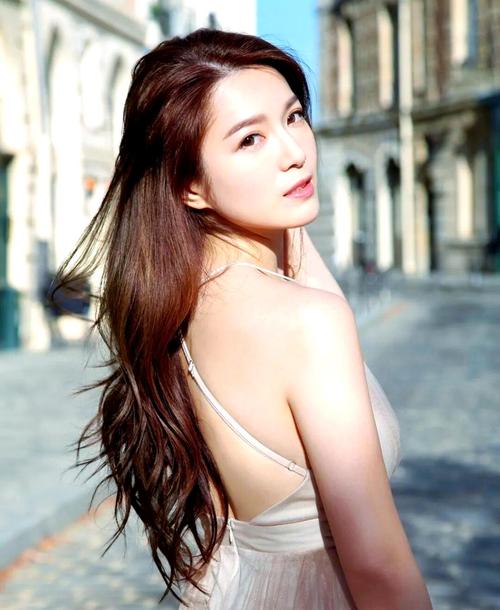 苟芸慧154斤瘦身成功，是Zuo了冷冻熔脂手术吗？