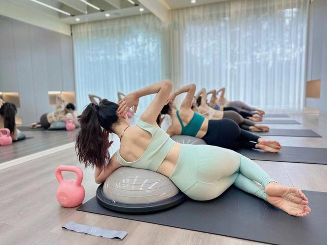 维密超模都在做的减肥动作，真的能让我一个月减掉10斤吗？