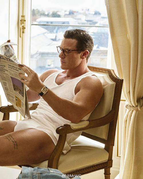 卢克·伊万斯登是如何保持杂志分享身材的秘籍？