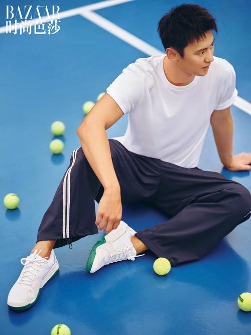 宁泽涛如何同过独家拉伸动作塑造完美身材？