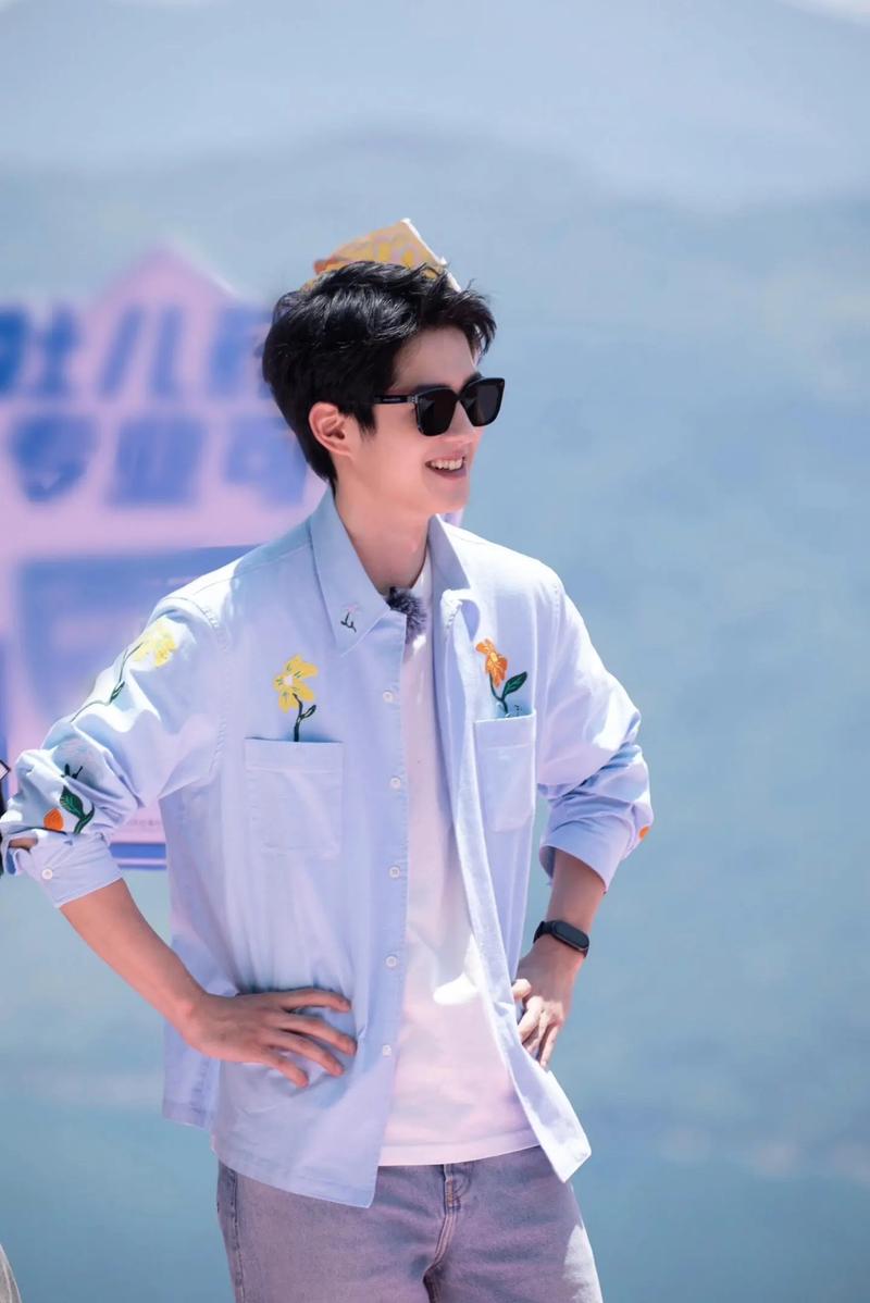 刘昊然为拍戏半年减重20斤，他是怎么Zuo到的？