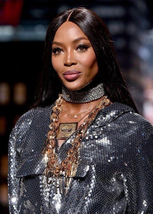 英国黑珍珠纳奥米·坎贝尔是哪位世界级超模？