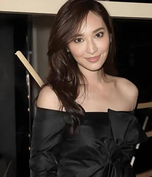 产后6天吴佩慈是如何成功瘦身的？