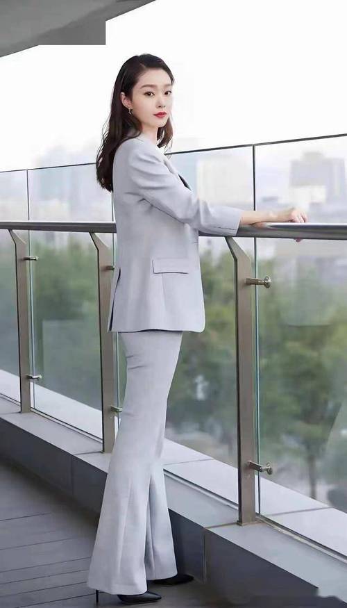 职业女性如何轻松拥有窈窕身材的秘诀是什么？