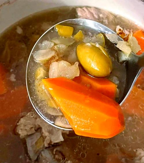 生姜米醋炖木瓜嫩瘦身而不缩胸吗？