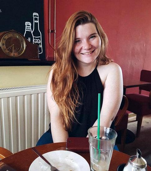 238斤女孩减肥成功后曾被拒的表白对象会倒追她吗？