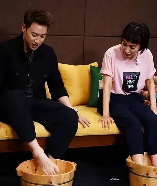 泡脚能轻松减肥消除下身浮肿吗？这种方法真的有效吗？