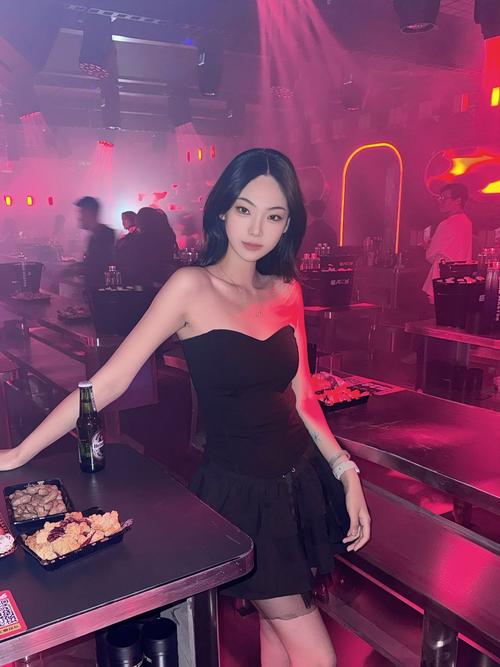 东京陪酒女郎如何做到夜店狂欢却保持苗条身材？