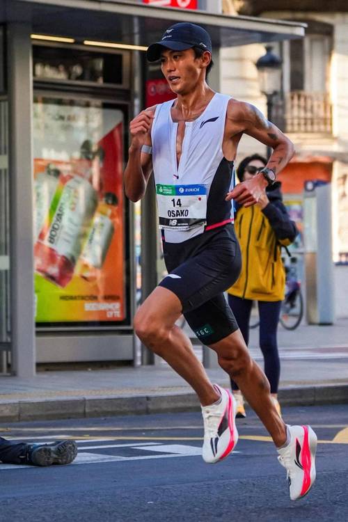 一年内完成23次长跑比赛，500斤男子是减肥界的励志典范吗？