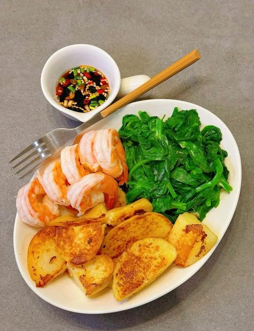 有哪些解乏又除脂的食物可以放心作为宵夜吃呢？