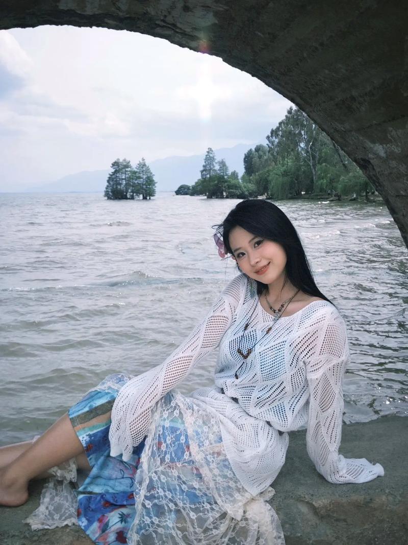 小姐姐三个月佛性减肥，怎么瘦了25斤呢？