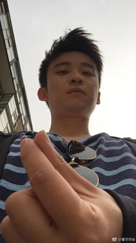 董子健晒自拍，这减肥成果是真的吗？