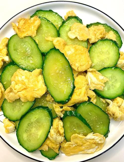 吃黄瓜有哪些方法嫩梗有效地达到瘦身效果？